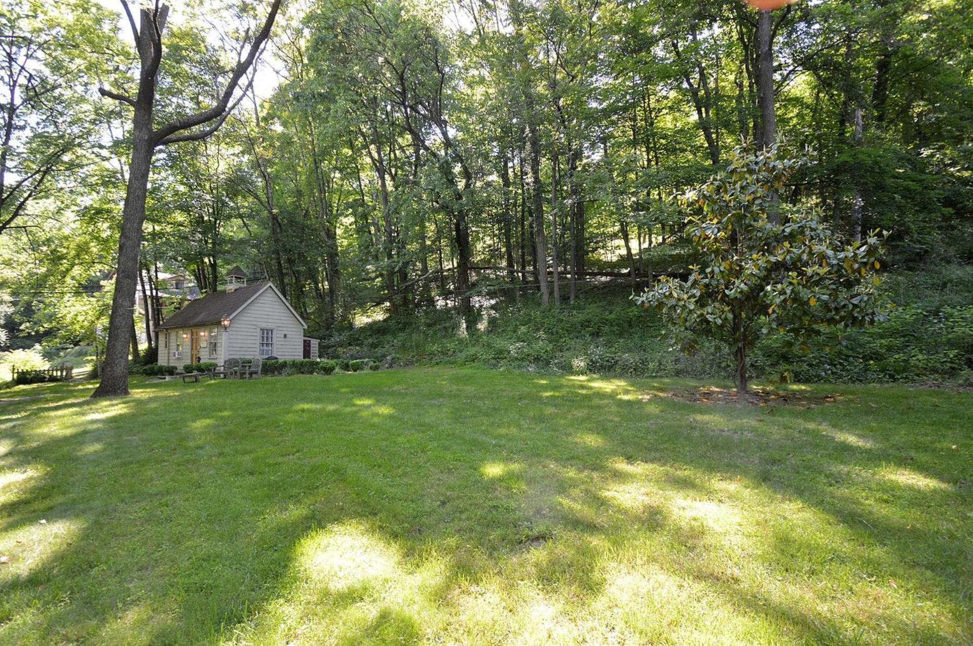 Bathkeepers Cottage Berkeley Springs Exterior photo